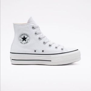 Converse Chuck Taylor All Star Lift Platform
Canvas size 5.5 in White
